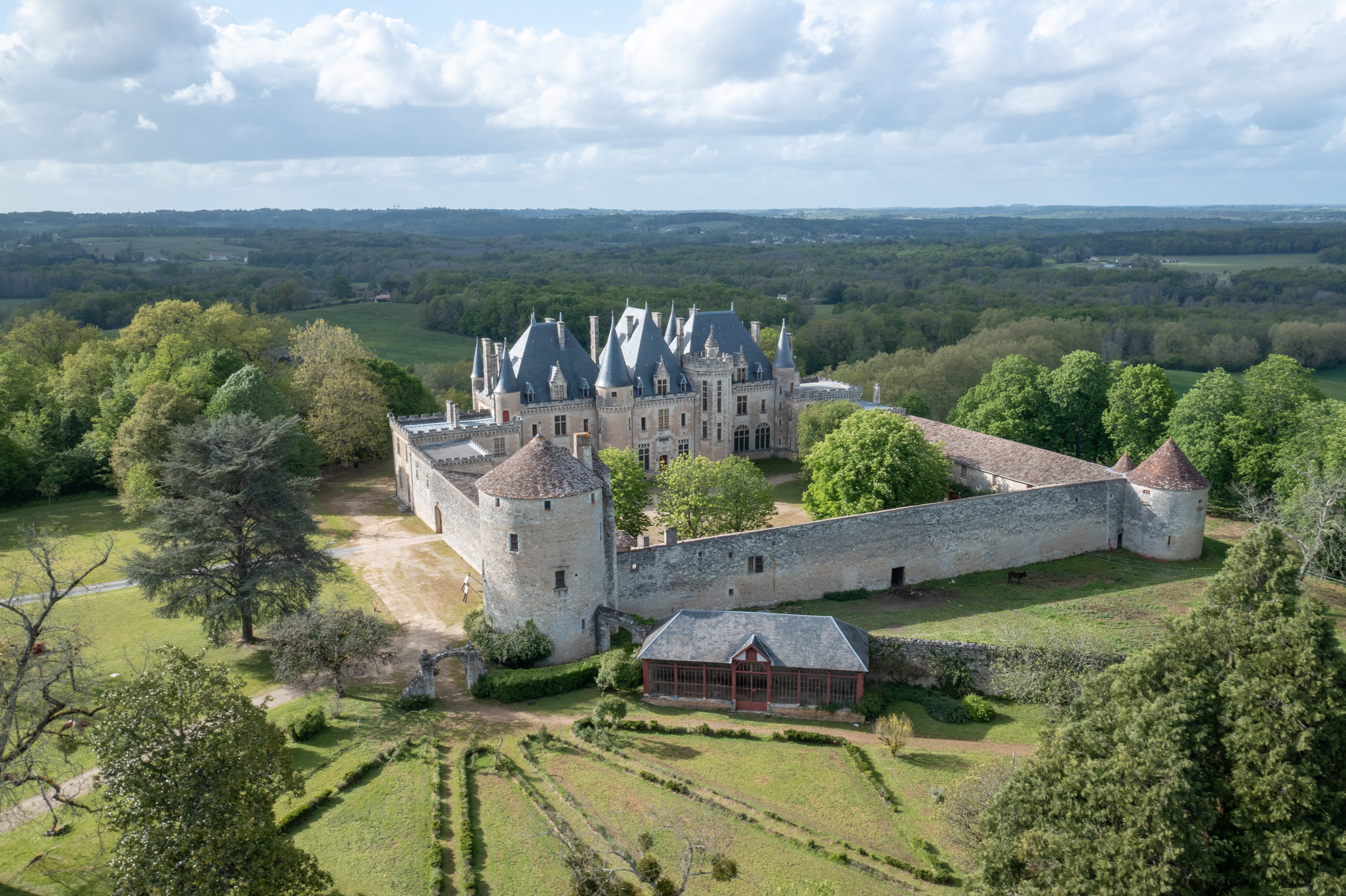 Château et Tour de Michel de Montaigne