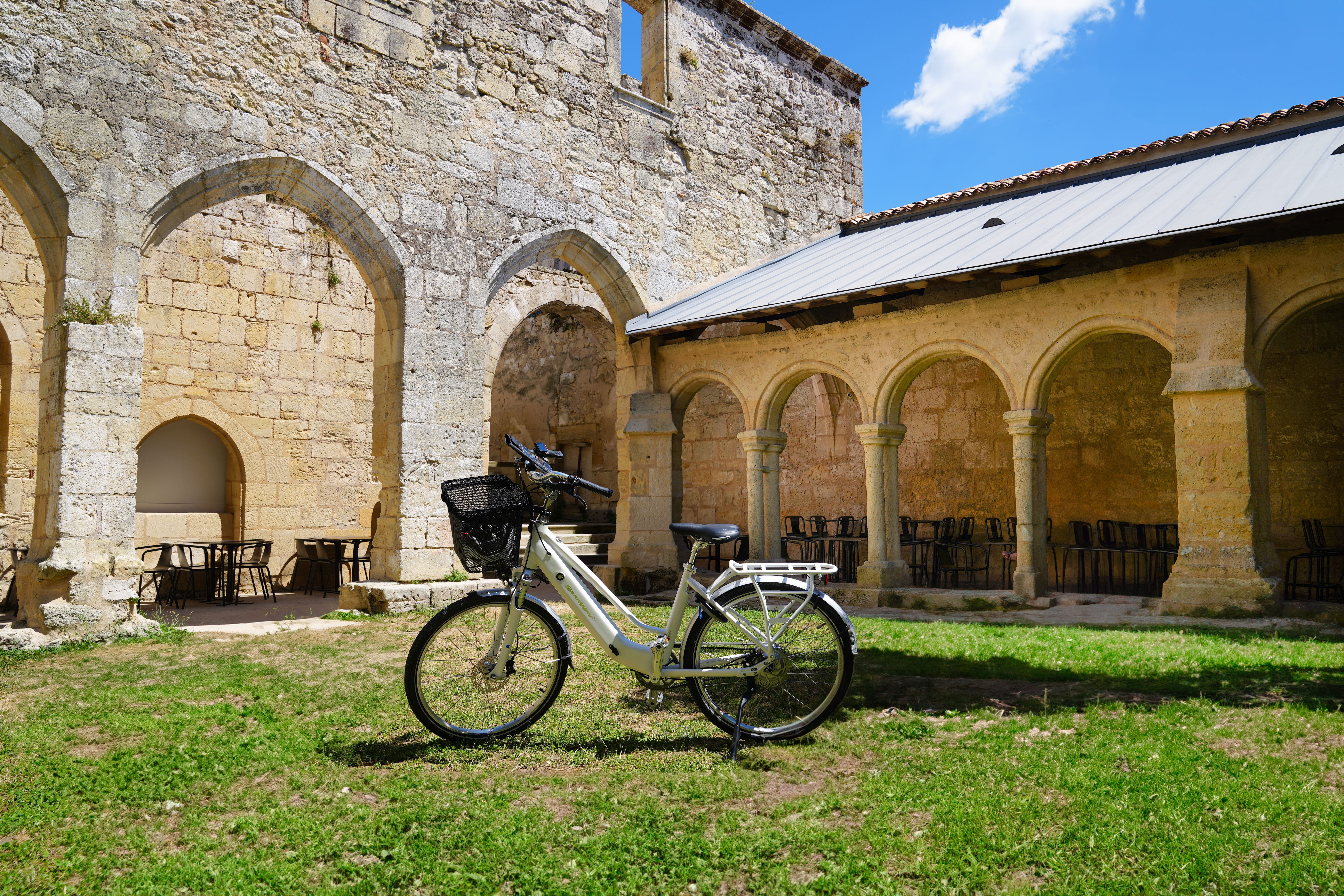 Les Cordeliers - location de vélo électrique